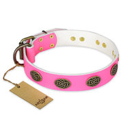 "Forever Fashion" FDT Artisan Leather Doberman Collar with Old Look Plates - 1 1/2 inch (40 mm) wide "Forever Fashion" FDT Artisan Leather Doberman Collar with Old Look Plates - 1 1/2 inch (40 mm) wide