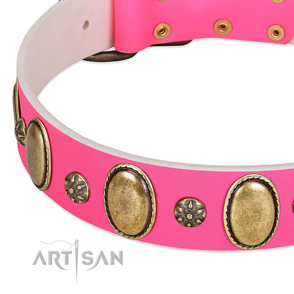 Handy use high quality genuine leather dog collar with decorations