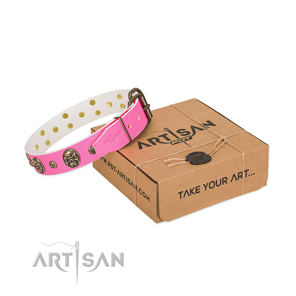 Strong D-ring on natural leather dog collar for everyday walking