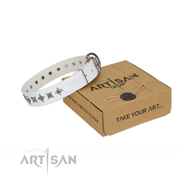 Top quality genuine leather dog collar with stylish design adornments