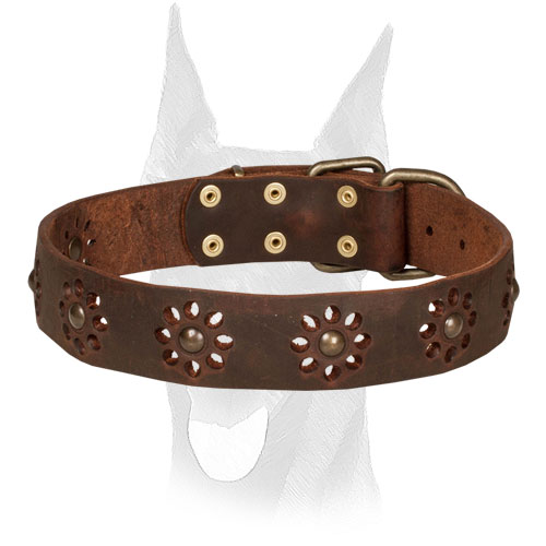 Leather Doberman collar with flower design