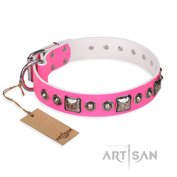 Stylish design full grain leather dog collar for everyday use