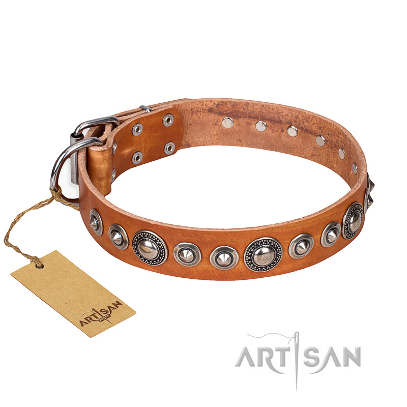 'Daily Chic' FDT Artisan Tan Leather Doberman Collar with Decorations - Click Image to Close